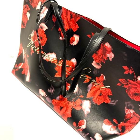 Victoria's Secret Limited Edition 2019 - Picture 5 of 10